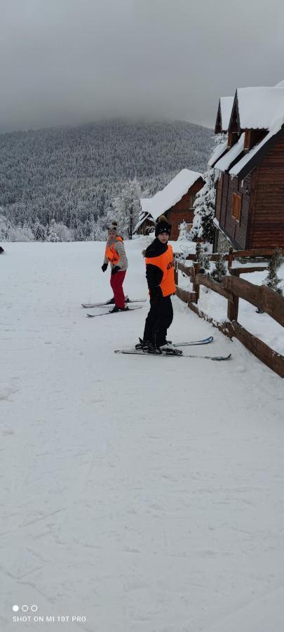 Lodge Sisters Sekulic Bagian luar foto