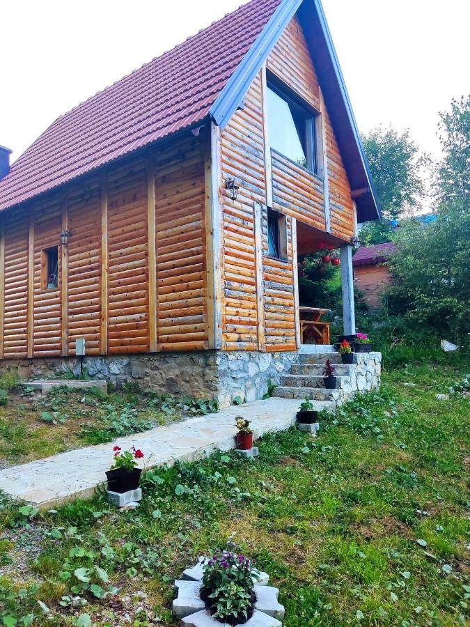 Lodge Sisters Sekulic Bagian luar foto