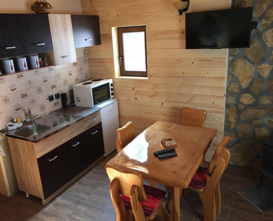 Lodge Sisters Sekulic Bagian luar foto